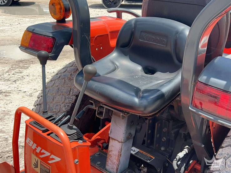 kubota-l3901d-image-13