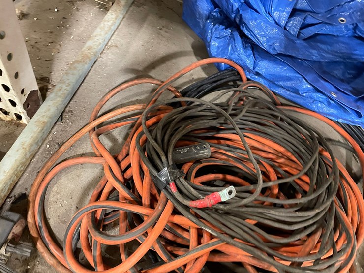 #4576-•-assortment-of-welding-leads-image-2