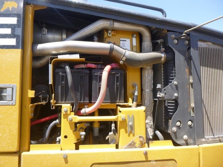 2013-deere-872gp-image-44