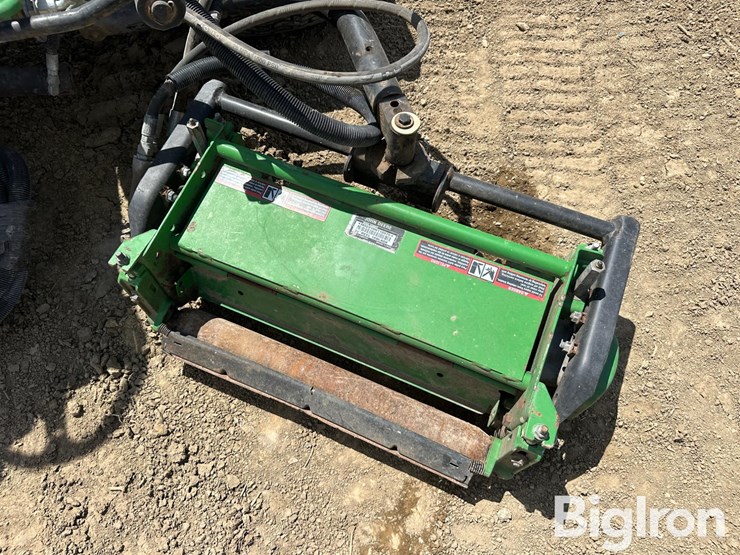 john-deere-3225c-image-15