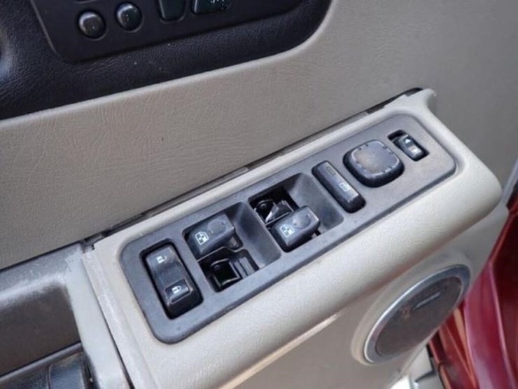 2003-hummer-h2-image-14