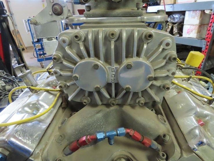 modified-ford-boss-429-motor-image-3