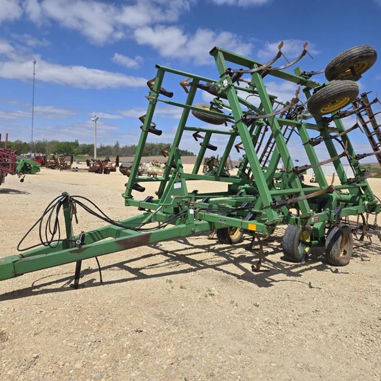 JOHN DEERE 980