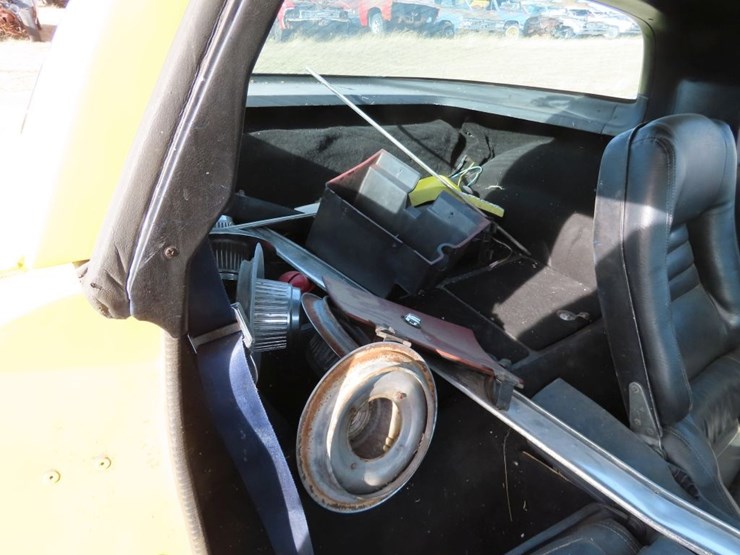 1979-chevrolet-corvette-image-11
