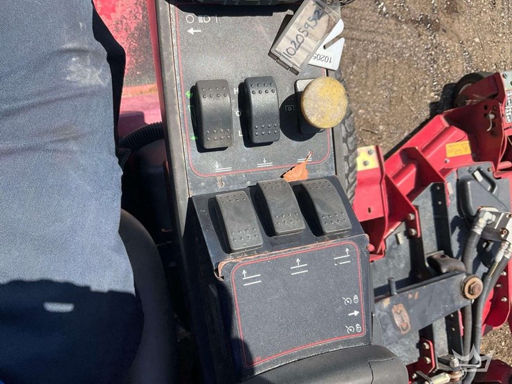 2017-toro-groundsmaster-4000d-image-7