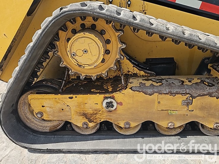 caterpillar-299d2-image-9