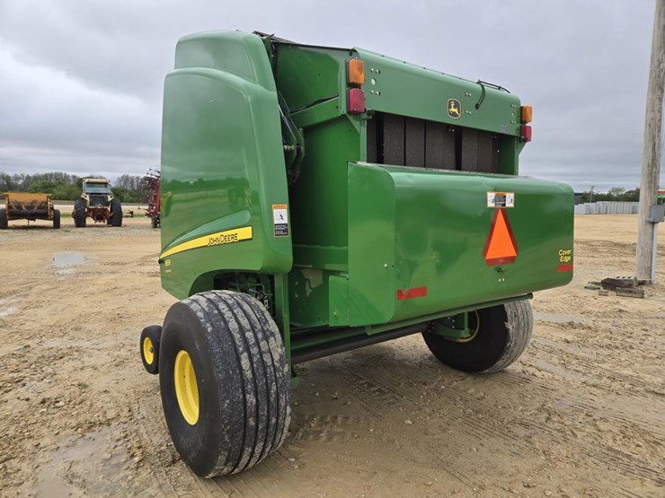 john-deere-569-premium-image-13