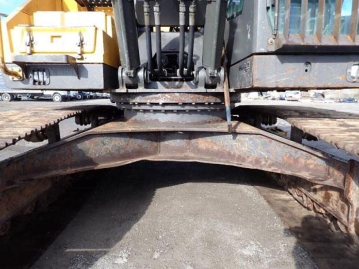 2015-volvo-ec250el-image-33