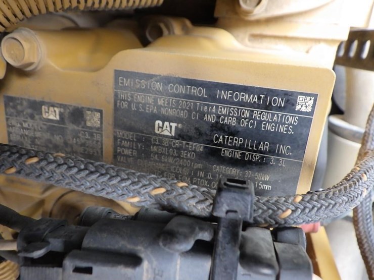2021-caterpillar-259d3-image-12