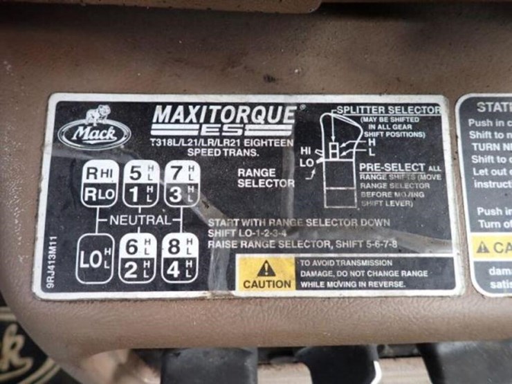 inoperable-2005-mack-cv713-granite-tri/a-vacuum-tr-image-20