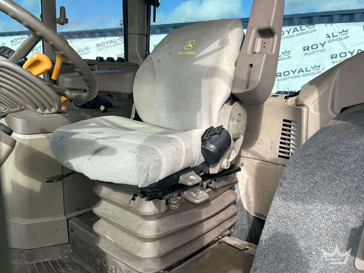 john-deere-6125m-image-11