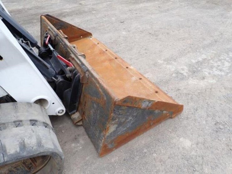 2021-bobcat-t770-image-26