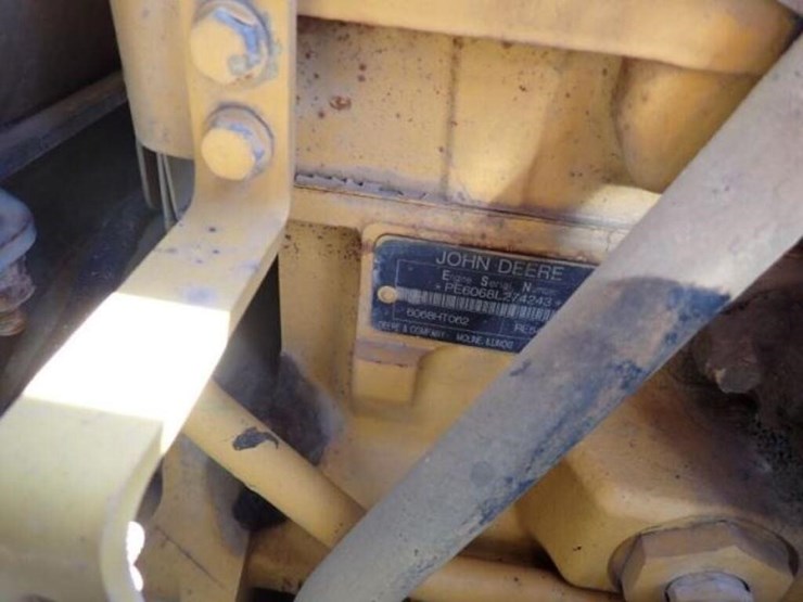 2017-deere-250g-lc-image-80