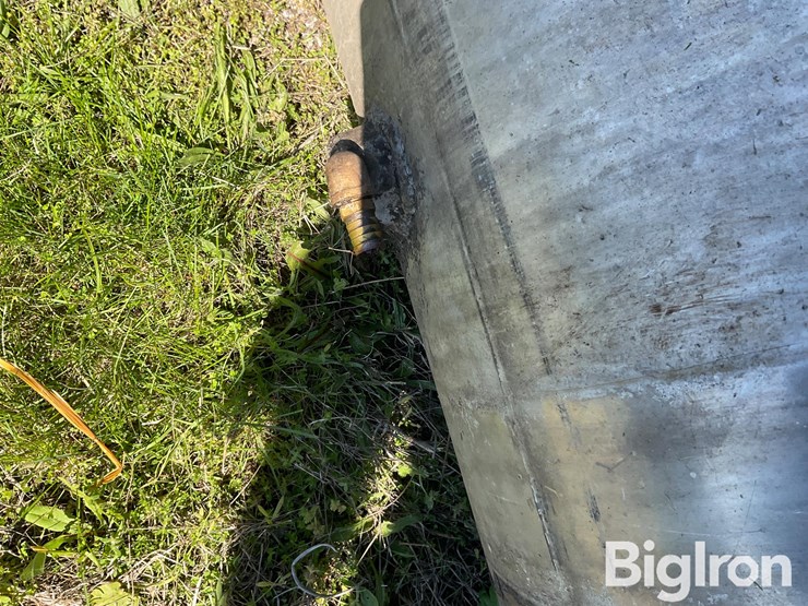 aluminum-tank-&-ladders-image-9