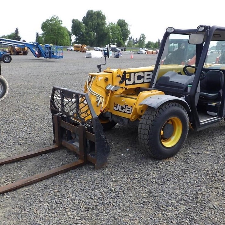 2015 JCB 525-60