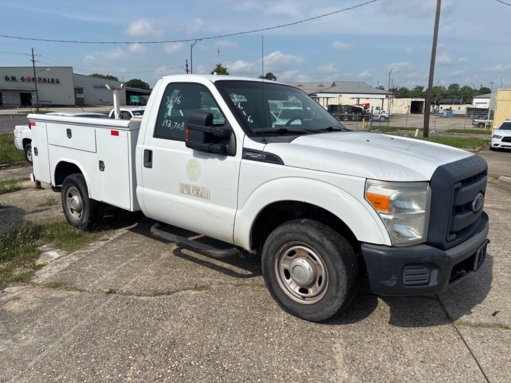 2012-ford-f250-image-2