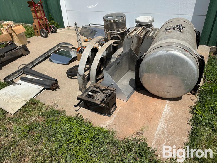 peterbilt-379-image-5