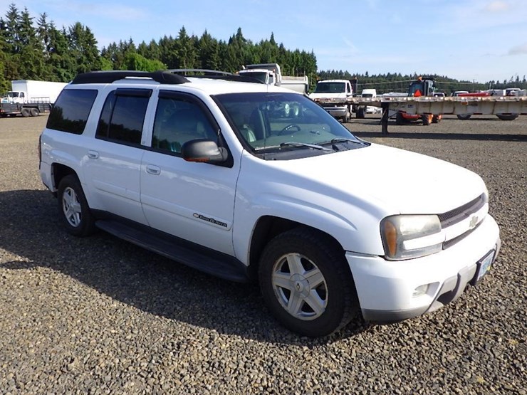 2003-chevrolet-blazer-image-3