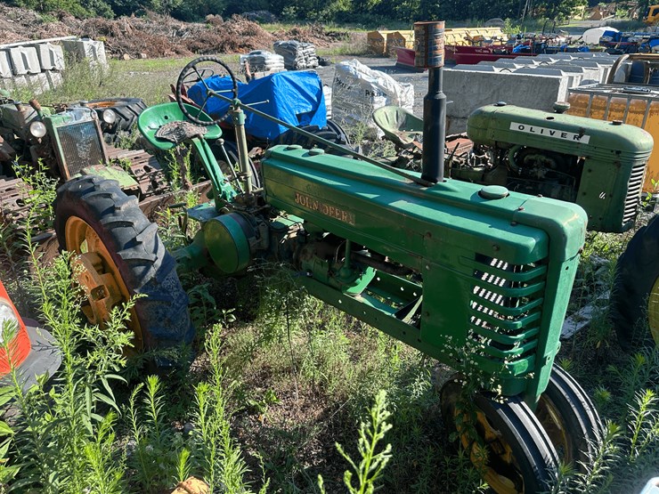john-deere-h-image-3