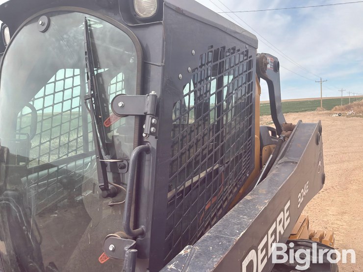 2017-deere-324e-image-12