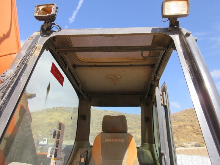 2010-doosan-dx140-lc-image-16