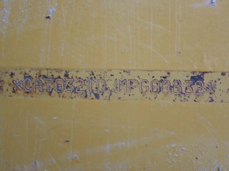 2013-caterpillar-321d-lcr-image-9