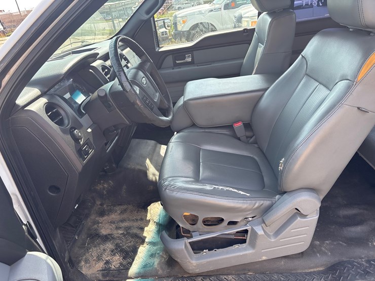 #40-•-2012-ford-1/2-ton-crew-cab-pick-up-truck-image-8