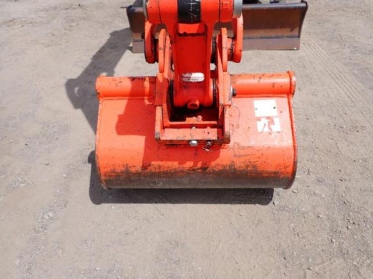 2022-kubota-kx033-4-image-31