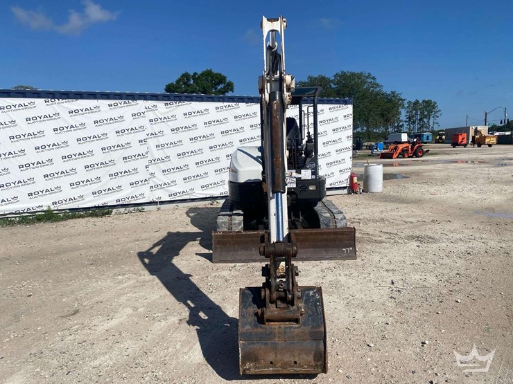 2019-bobcat-e50-image-25