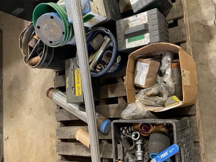 #4550-•-pallet-of-misc.-hardware-image-1
