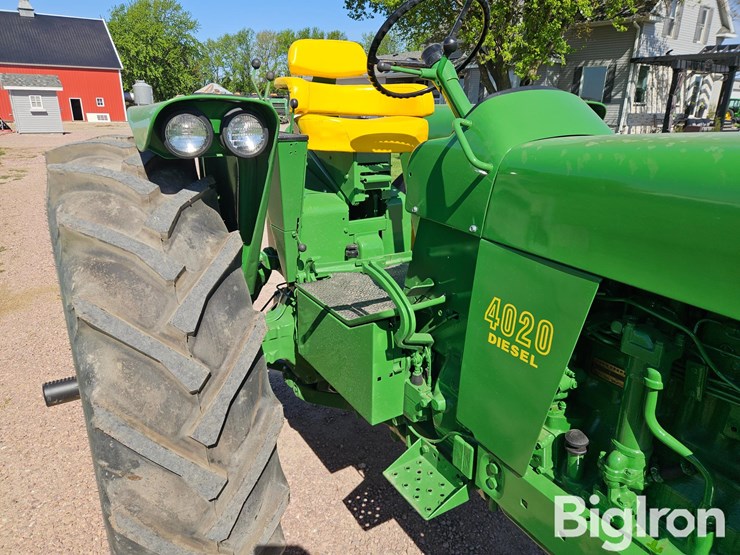 1972-john-deere-4020-image-12