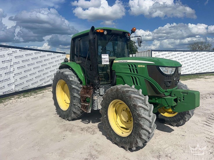 2014-john-deere-6125m-image-2