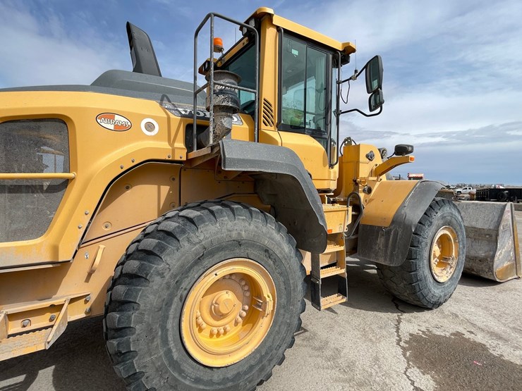 2014-volvo-l120h-image-73