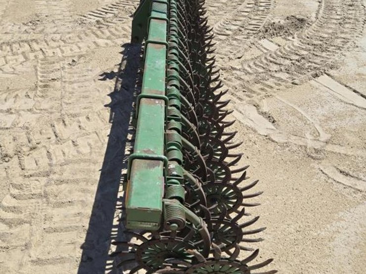 john-deere-6-image-2