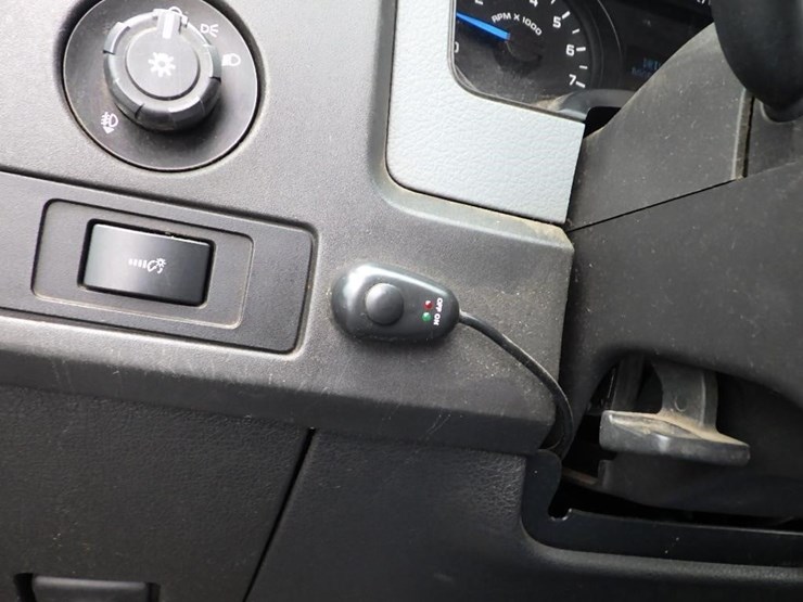 2013-ford-f150-image-40