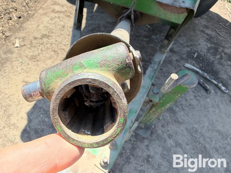 john-deere-68-image-12