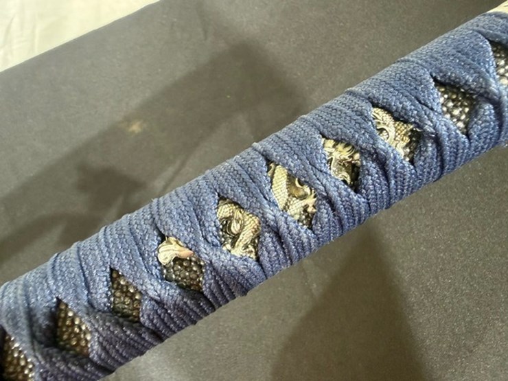 #36167-•-blue-handled-dragon-katana-image-20