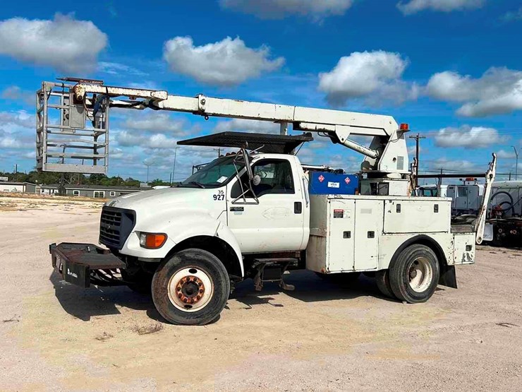 2000-ford-2000-image-1