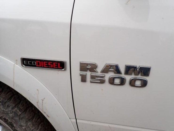 2017-dodge-ram-1500-image-27