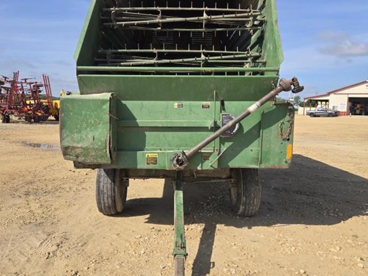 john-deere-714-image-14