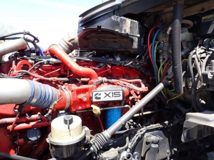 2019-kenworth-t880-image-25