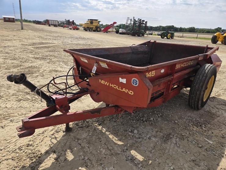 john-deere-145-image-1