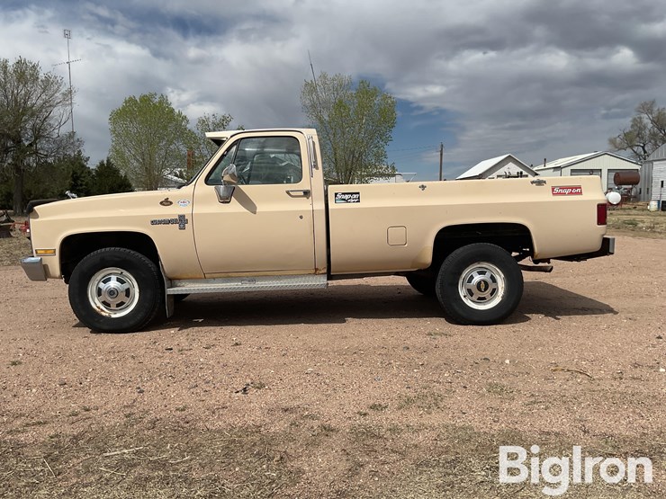 1985-chevrolet-c20-image-8