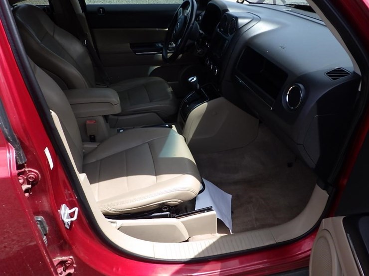 2013-jeep-patriot-image-19