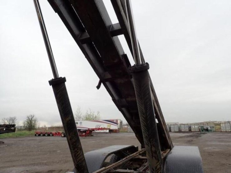 2004-mack-cv713-granite-t/a-rolloff-truck-1m2ag10c-image-73
