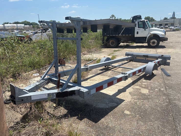 #50-•-2016-gregory-trailer-attenuator-image-1