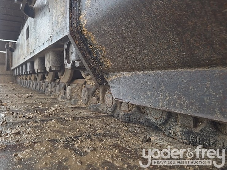 2017-caterpillar-336fl-image-18