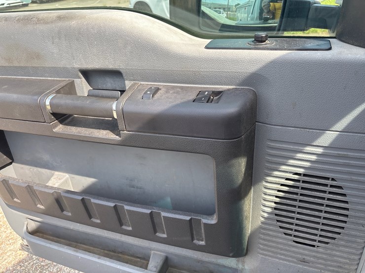 2012-ford-f250-image-12
