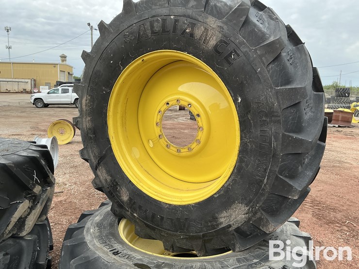 john-deere-r4038-image-14