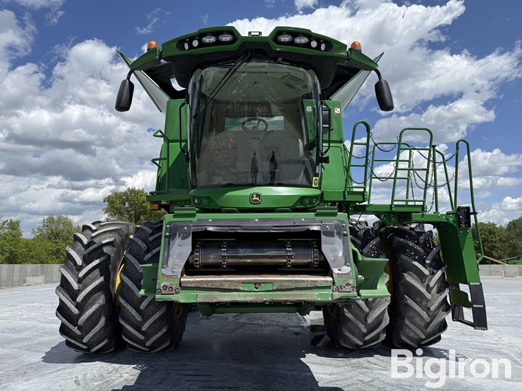 2019-john-deere-s780-image-2